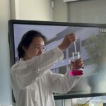 [Outreach] Chemistry experiments at school (Swedish edition)